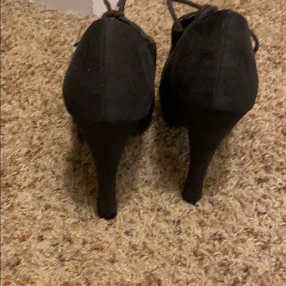 Lace up heels - Picture 4 of 8